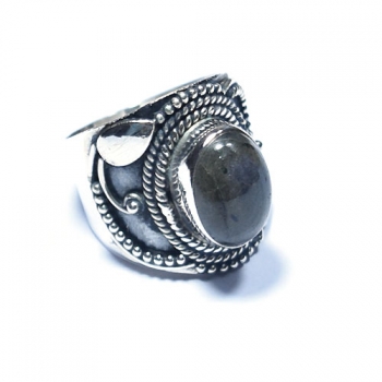 Blue fire labradorite 925 sterling silver finger ring in oxidized finish