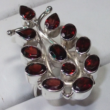 Butterfly design pure silver red garnet gemstone ring